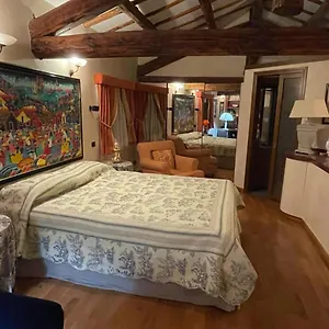  Apartment Alloggio Coppede Italy