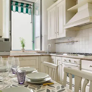 https://milano-glamour-stay.it-lombardy.com